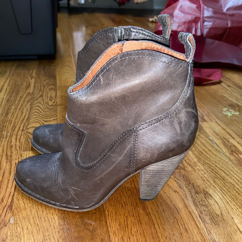 Women’s Frye Booties Size 8